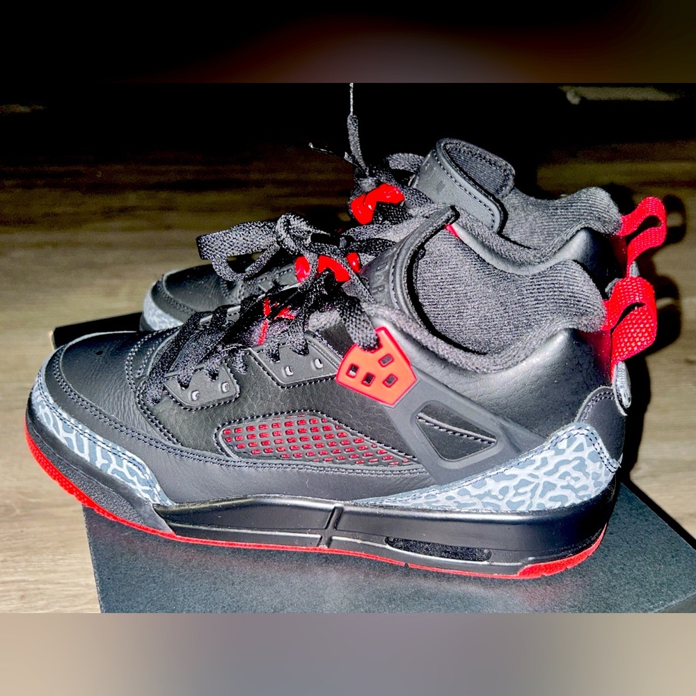 🥰🥰JORDAN SPIZIKE LOW🥰🥰